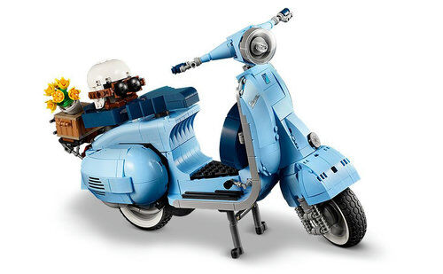 10298 Icons Vespa 125 - 4