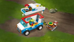 10769 Toy Story 4 Toy Story 4 RV Vacation - 6