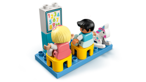 10925 duplo Playroom - 11