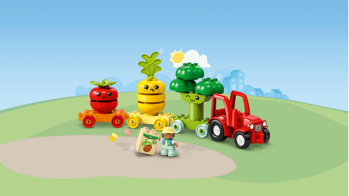 10982 Duplo Fruit and Vegetable Tractor - 5