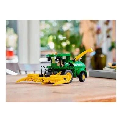 42168 Technic John Deere 9700 Forage Harvester - 10