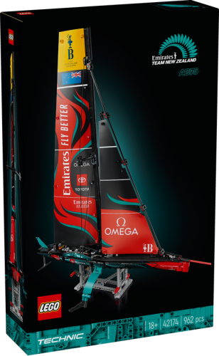 42174 Technic Emirates Team New Zealand AC75 Yacht - 2