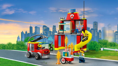 60375 City Fire Station and Fire Truck - 10