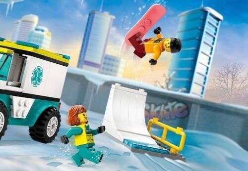 60403 City Emergency Ambulance and Snowboarder - 7