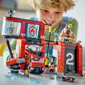 60414 City Fire Station with Fire Truck - 8