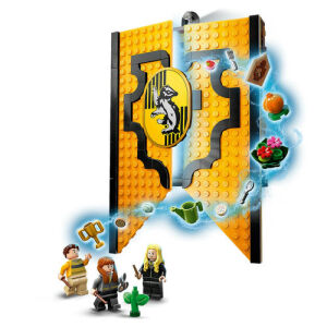 76412 Harry Potter Hufflepuff™ House Banner - 5