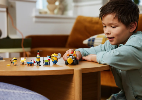 75580 Despicable Me Minions and Banana Car - 8