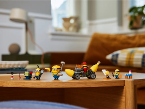 75580 Despicable Me Minions and Banana Car - 9