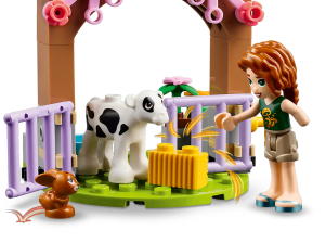 42607 Friends Autumn’s Baby Cow Shed - 5