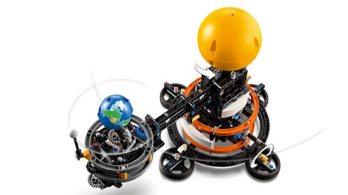 42179 Technic Planet Earth and Moon in Orbit - 7